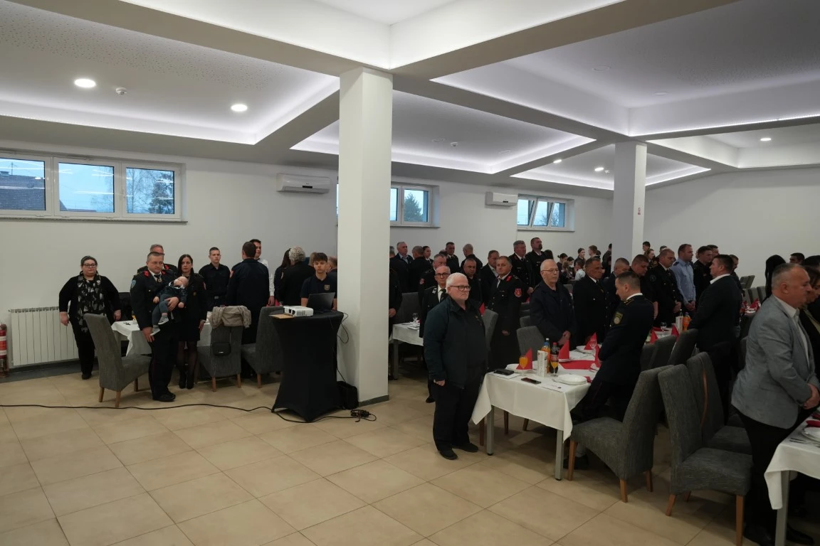 Primorci pristigli na slavlje brestovačkim vatrogascima