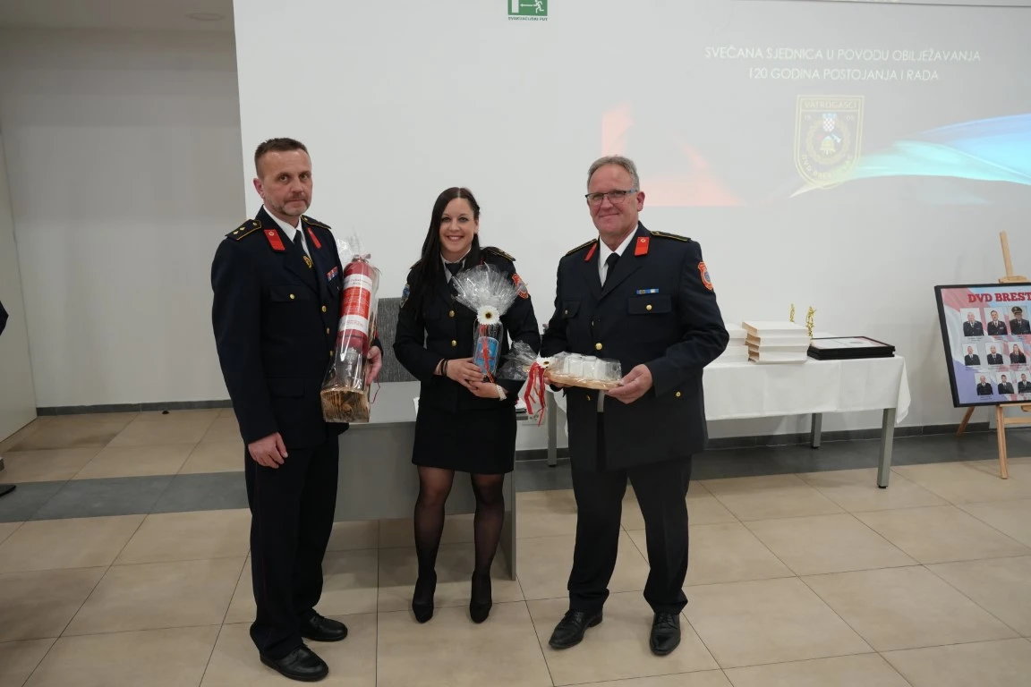 Primorci pristigli na slavlje brestovačkim vatrogascima