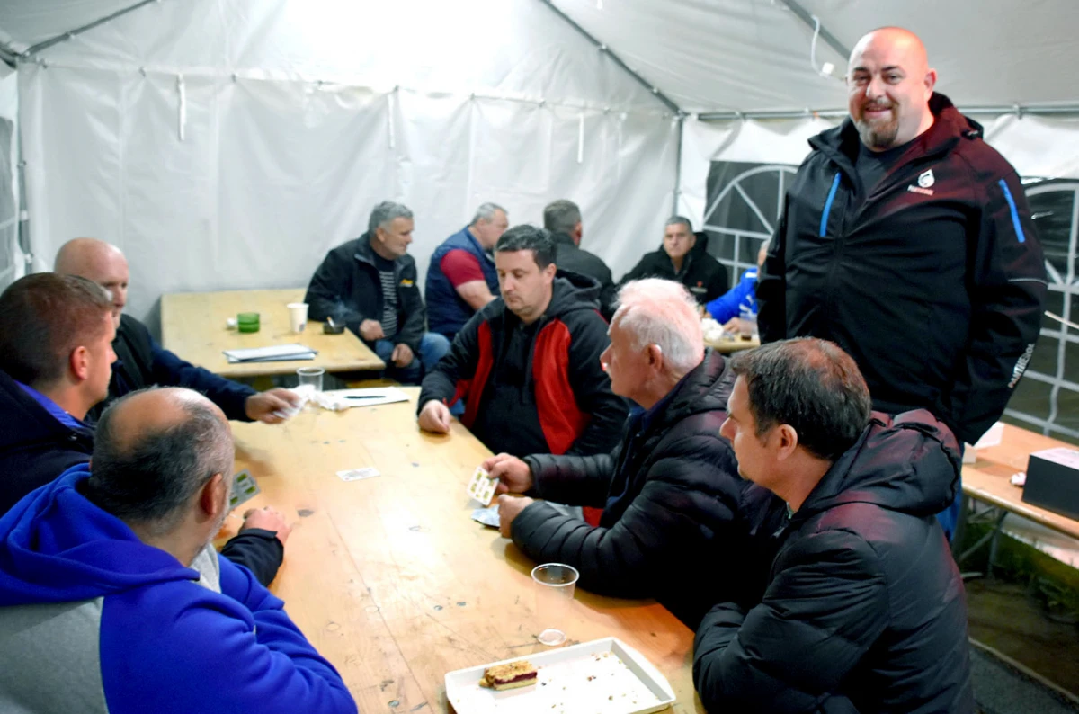 KUTJEVČANI NE ODUSTAJU: Treći tjedan blokade kompostane, osniva se i Eko udruga