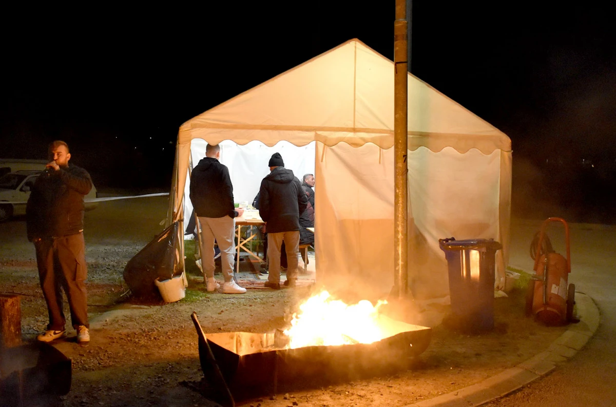 KUTJEVČANI NE ODUSTAJU: Treći tjedan blokade kompostane, osniva se i Eko udruga