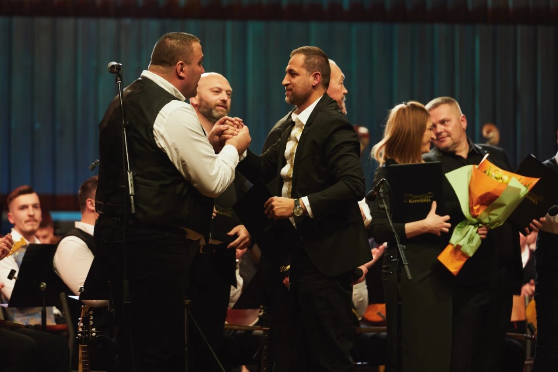  Slavonska rapsodija na dva koncerta okupila više od stotinu tamburaša - među njima i Požežani