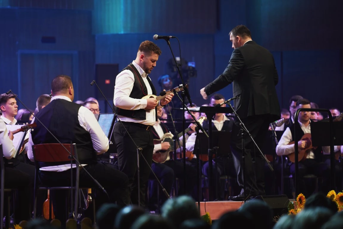  Slavonska rapsodija na dva koncerta okupila više od stotinu tamburaša - među njima i Požežani