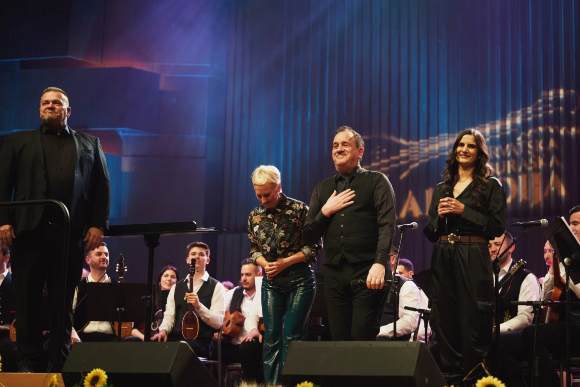  Slavonska rapsodija na dva koncerta okupila više od stotinu tamburaša - među njima i Požežani