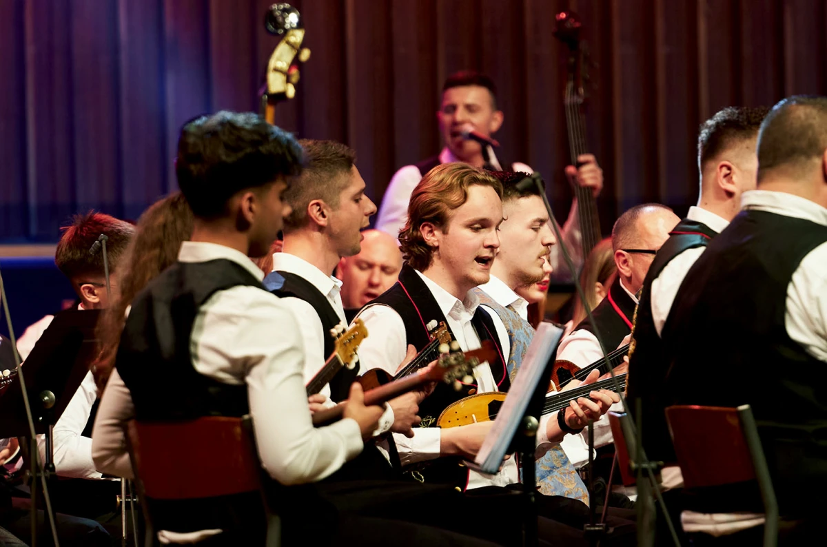  Slavonska rapsodija na dva koncerta okupila više od stotinu tamburaša - među njima i Požežani