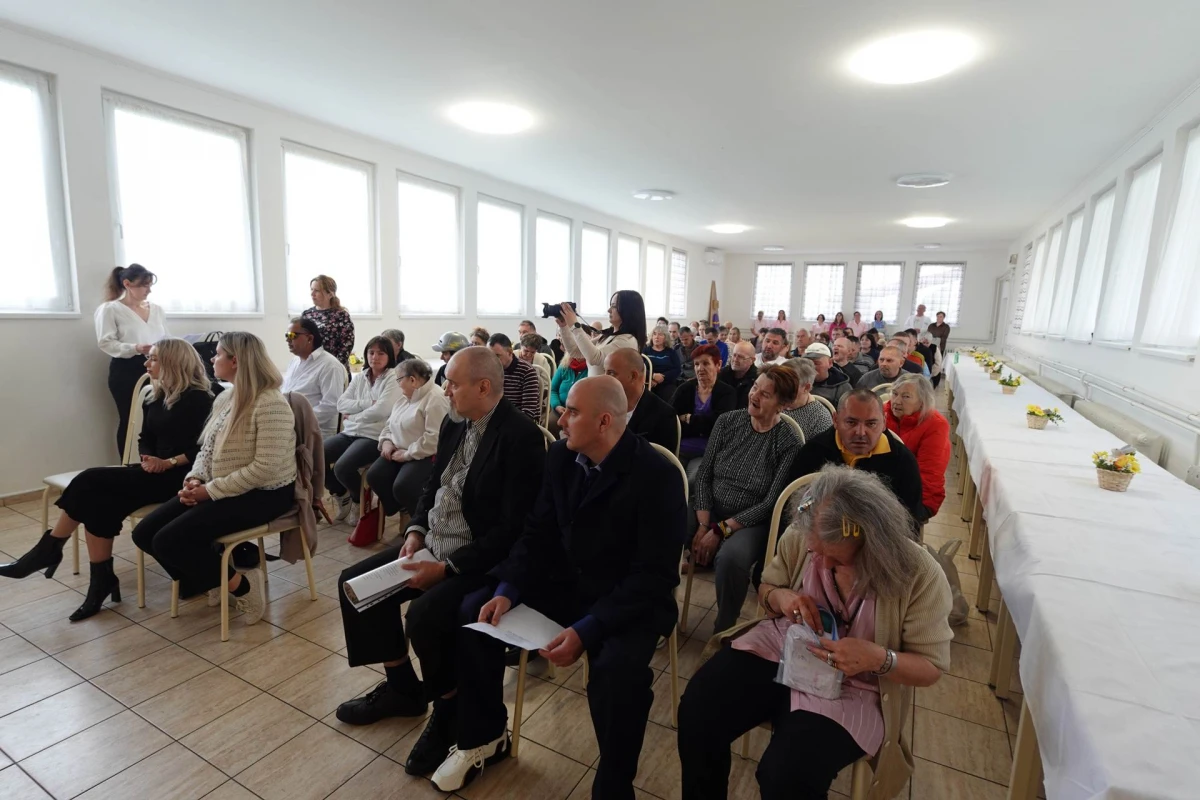 Biskup Ivo pohodio Dom za odrasle osobe u Ljeskovici