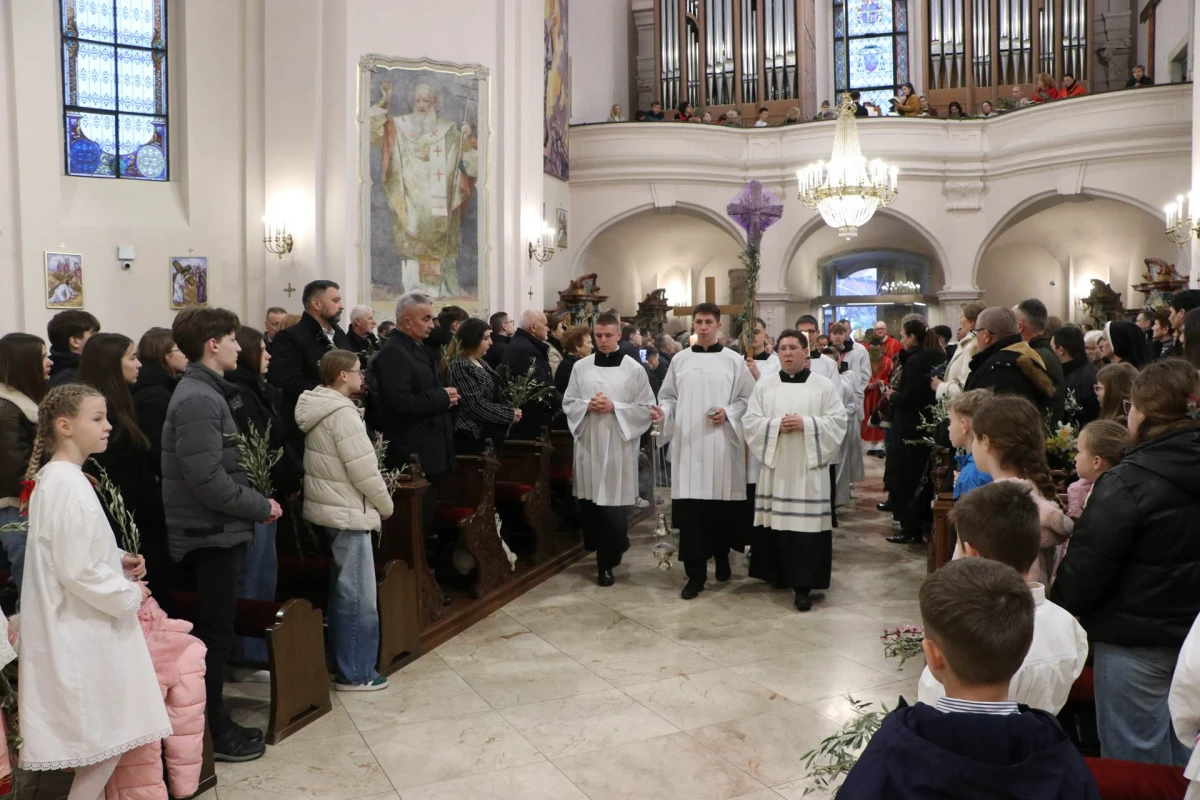 Svečana proslava Nedjelje Muke Gospodnje u požeškoj Katedrali