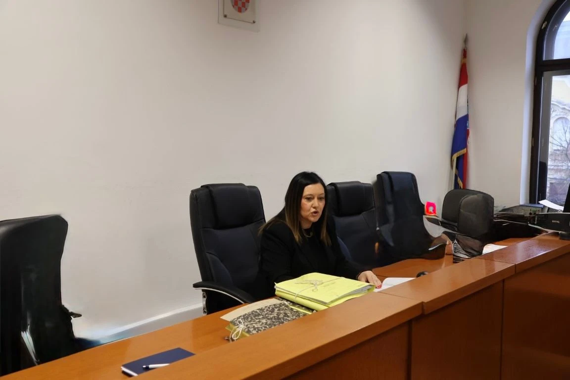 Suđenje nekadašnjem sucu Predragu Dragičeviću zapelo zbog spornog suca u vijeću!