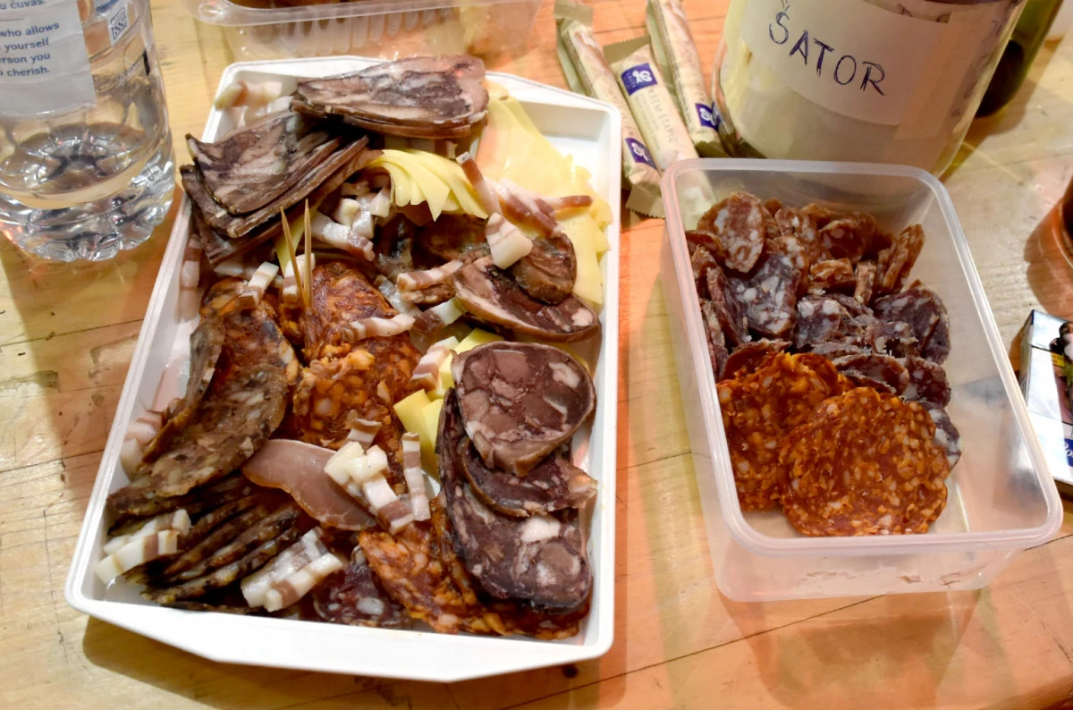 KUTJEVČANI NE ODUSTAJU: „Vjerujemo samo svojim nosovima, a ne praznim obećanjima!“