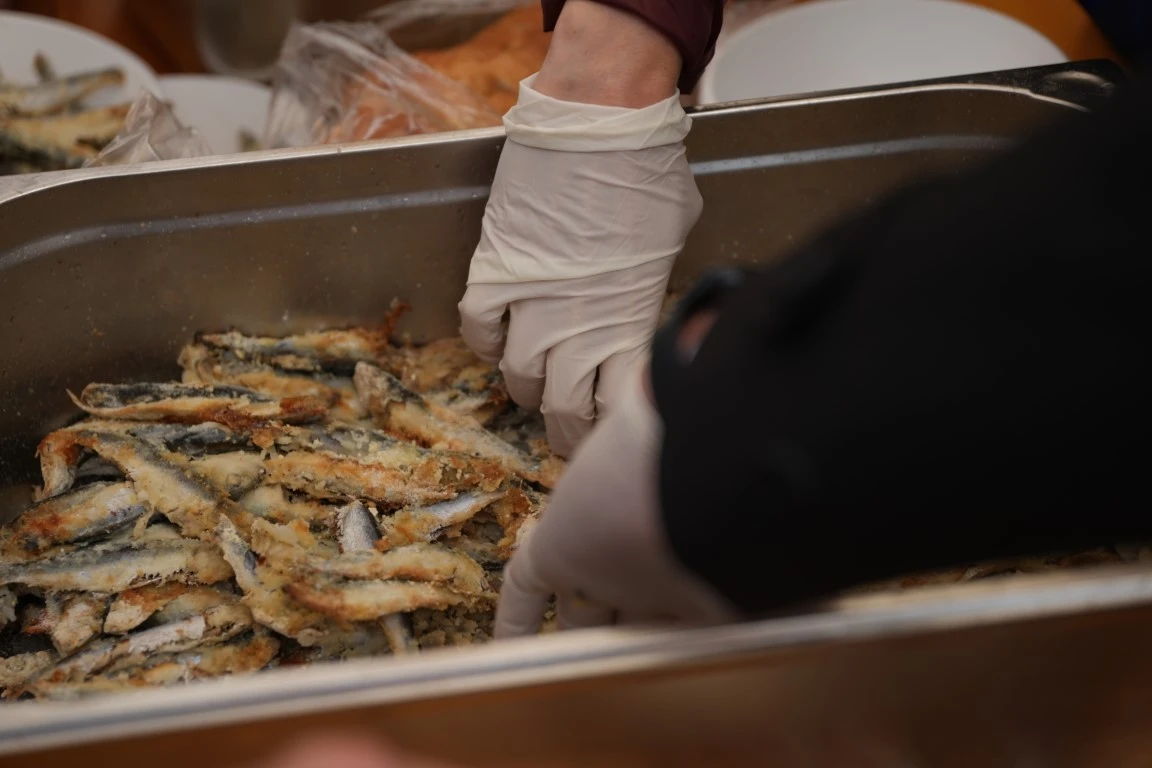 Poznata lica u podjeli girica na Veliki petak