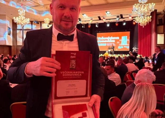 Najpopularniji pjevač dijaspore Beko priprema pjesmu podrške nogometnoj reprezentaciji 