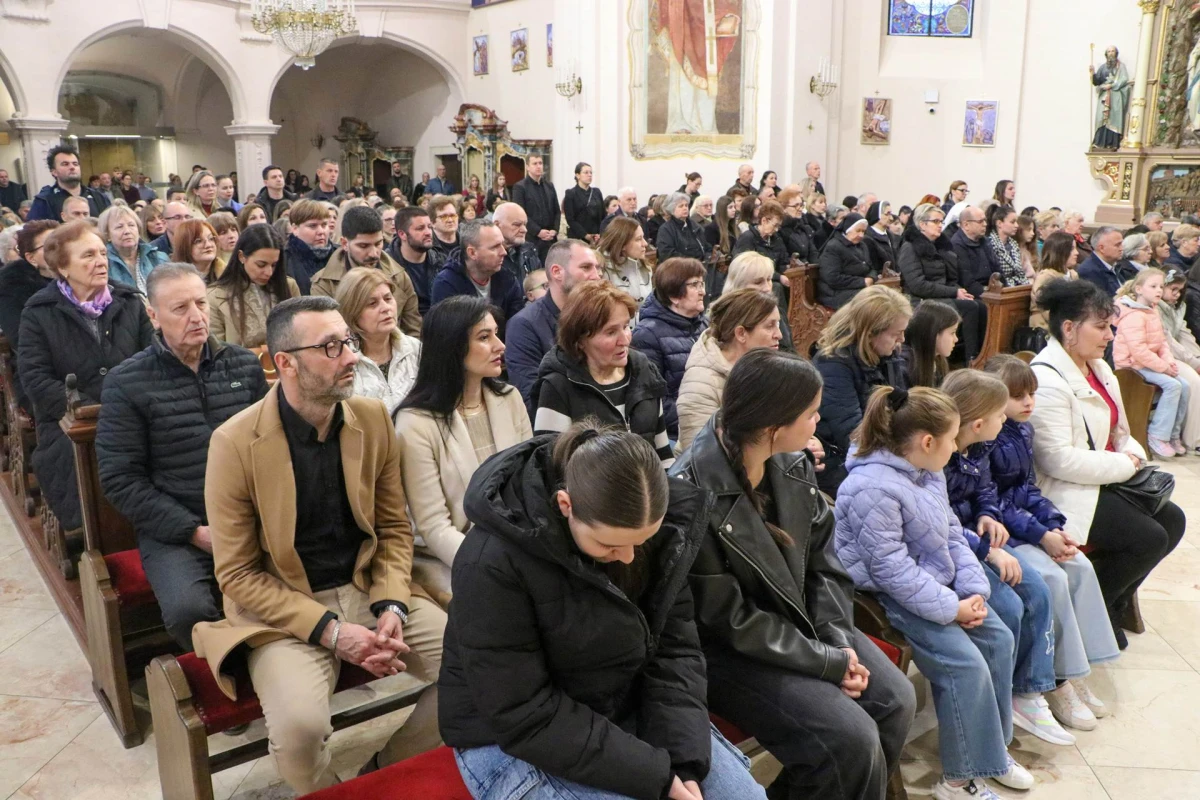 Obredi Muke Gospodnje u požeškoj Katedrali