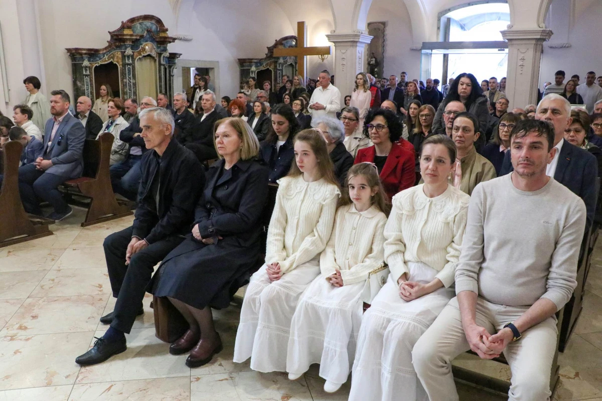 Svetkovina Uskrsnuća Gospodnjega u požeškoj Katedrali