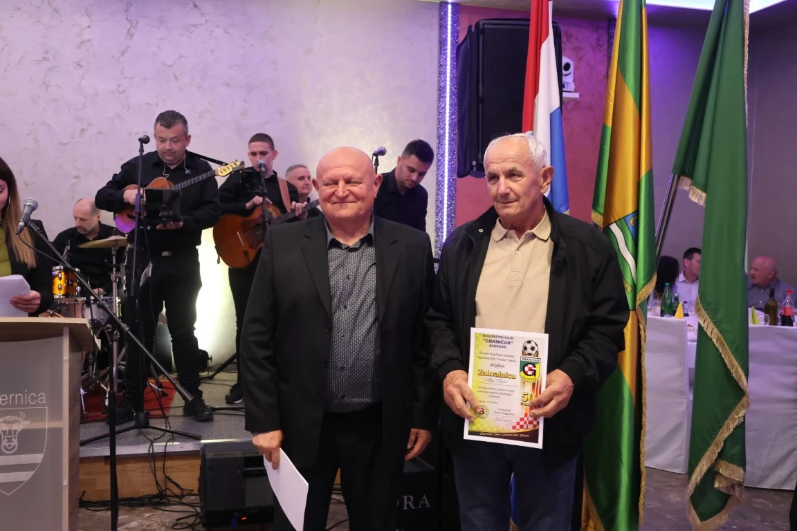 Nogometaši Graničara iz Zagrađa pola stoljeća su ponos svoga kraja