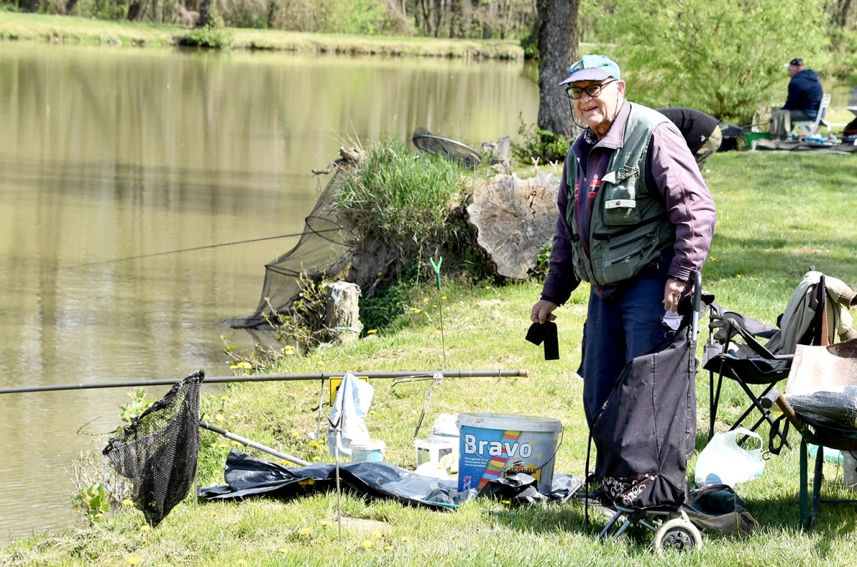 Ribiči uživali u Eminovcima: Mario Dobiš najuspješniji na društvenom natjecanju ŠRU ’Šaran’