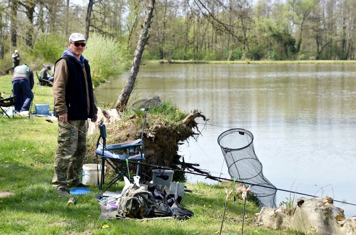 Ribiči uživali u Eminovcima: Mario Dobiš najuspješniji na društvenom natjecanju ŠRU ’Šaran’