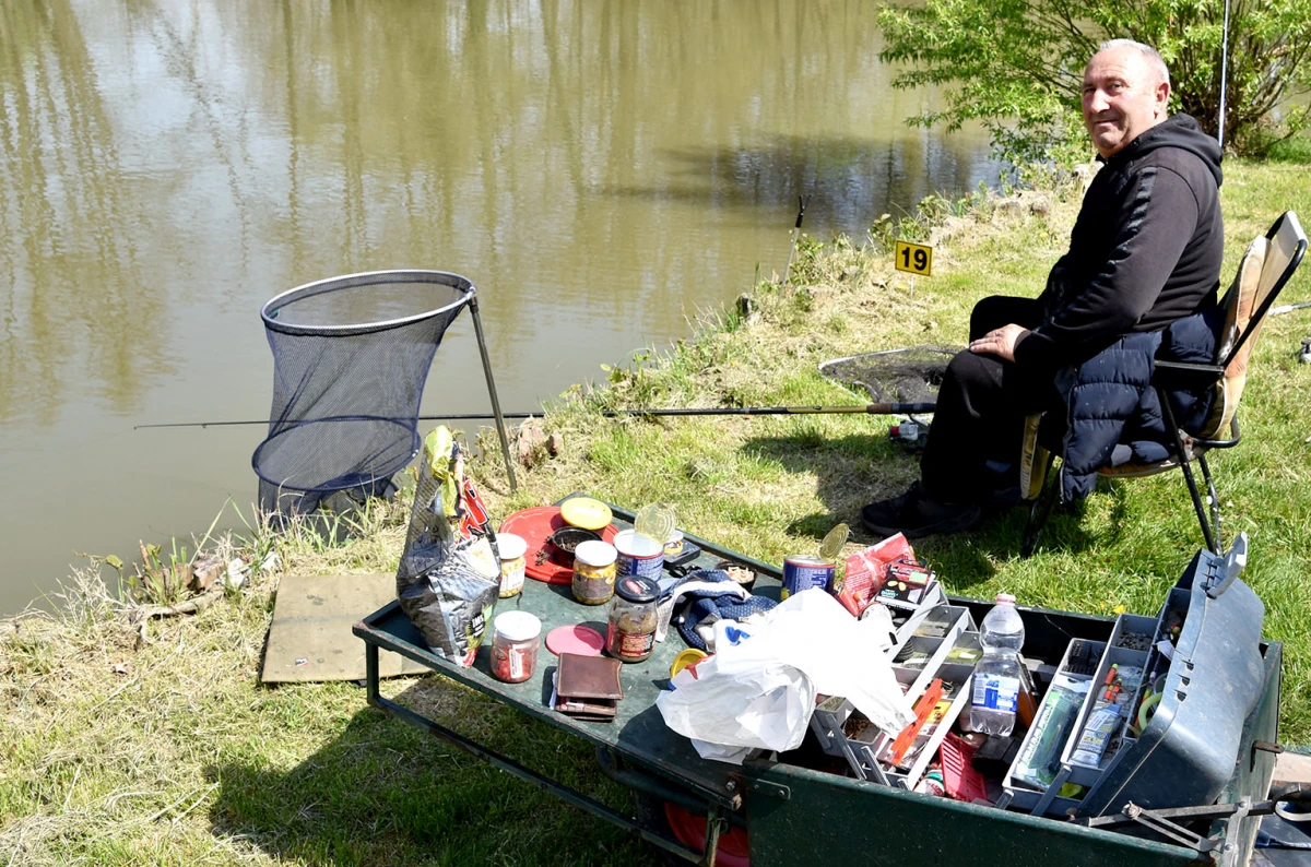 Ribiči uživali u Eminovcima: Mario Dobiš najuspješniji na društvenom natjecanju ŠRU ’Šaran’