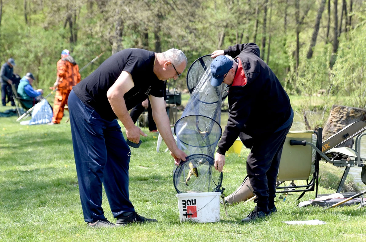 Ribiči uživali u Eminovcima: Mario Dobiš najuspješniji na društvenom natjecanju ŠRU ’Šaran’