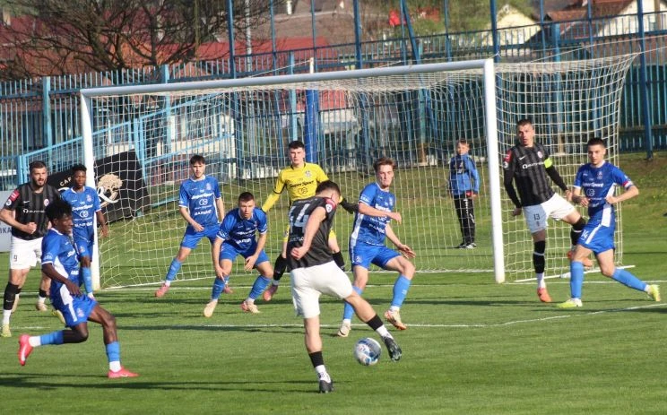 TREĆA HRVATSKA NOGOMETNA LIGA-ISTOK: Slavija i vodeća Marsonia podijelili bodove