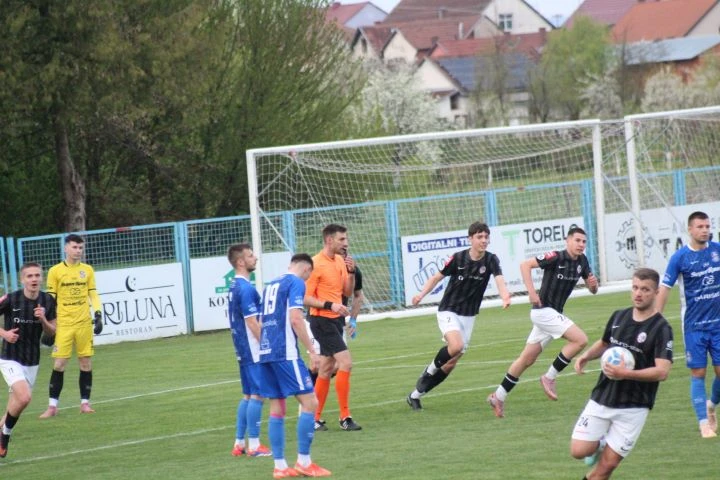 TREĆA HRVATSKA NOGOMETNA LIGA-ISTOK: Slavija i vodeća Marsonia podijelili bodove