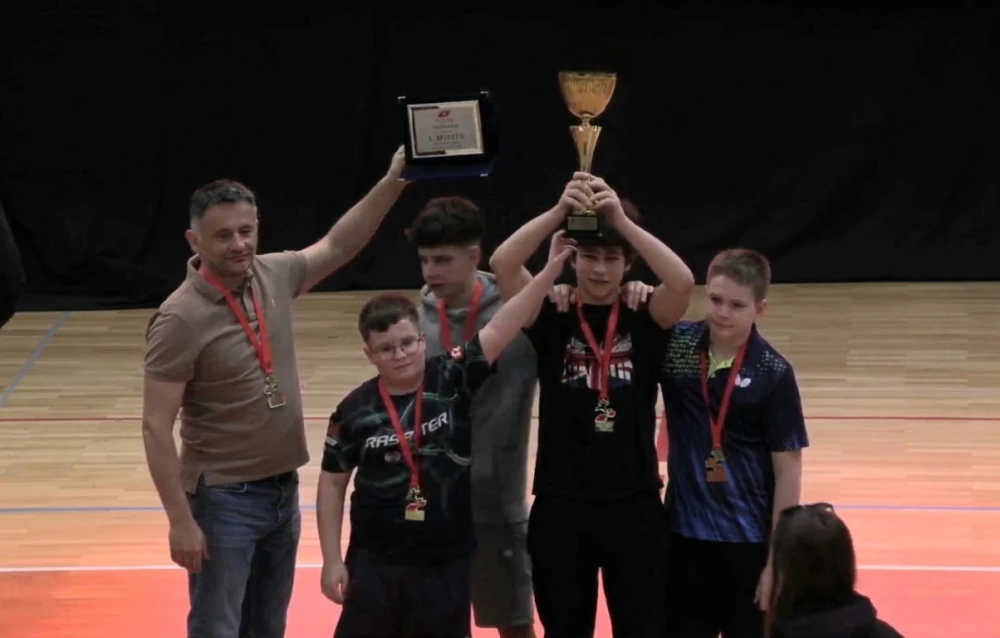 Državni prvaci su stolnotenisači škole Dobriše Cesarić