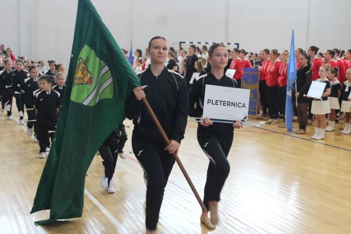 DRŽAVNO PRVENSTVO U MAŽORET PLESU: Uspješan nastup pleterničkih mažoretkinja osvajanjem šest medalja