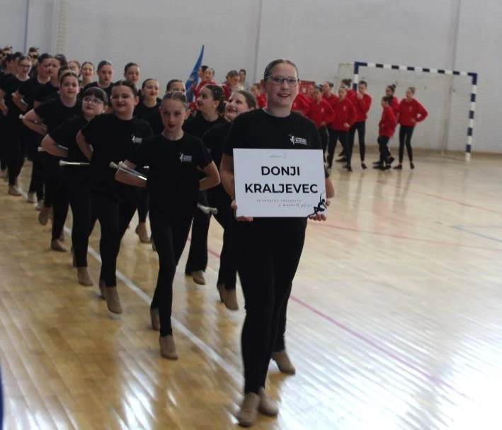 DRŽAVNO PRVENSTVO U MAŽORET PLESU: Uspješan nastup pleterničkih mažoretkinja osvajanjem šest medalja