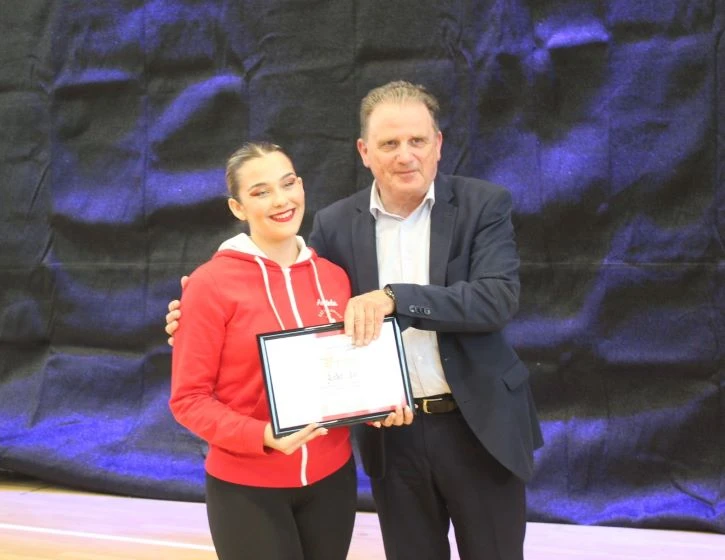 DRŽAVNO PRVENSTVO U MAŽORET PLESU: Uspješan nastup pleterničkih mažoretkinja osvajanjem šest medalja