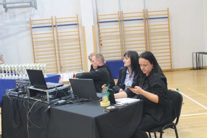 DRŽAVNO PRVENSTVO U MAŽORET PLESU: Uspješan nastup pleterničkih mažoretkinja osvajanjem šest medalja