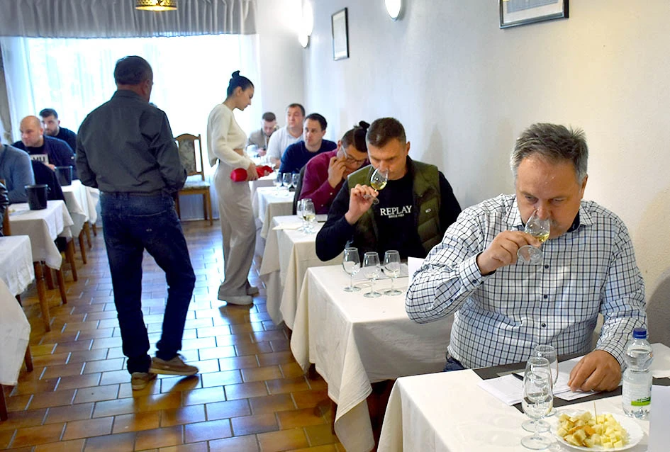 UDRUGA VINO-KAP IZ KAPTOLA POZIVA VINARE DA DOSTAVE VINA ZA OCJENJIVANJE: Malo je vremena - krakjnji rok 17. travanj