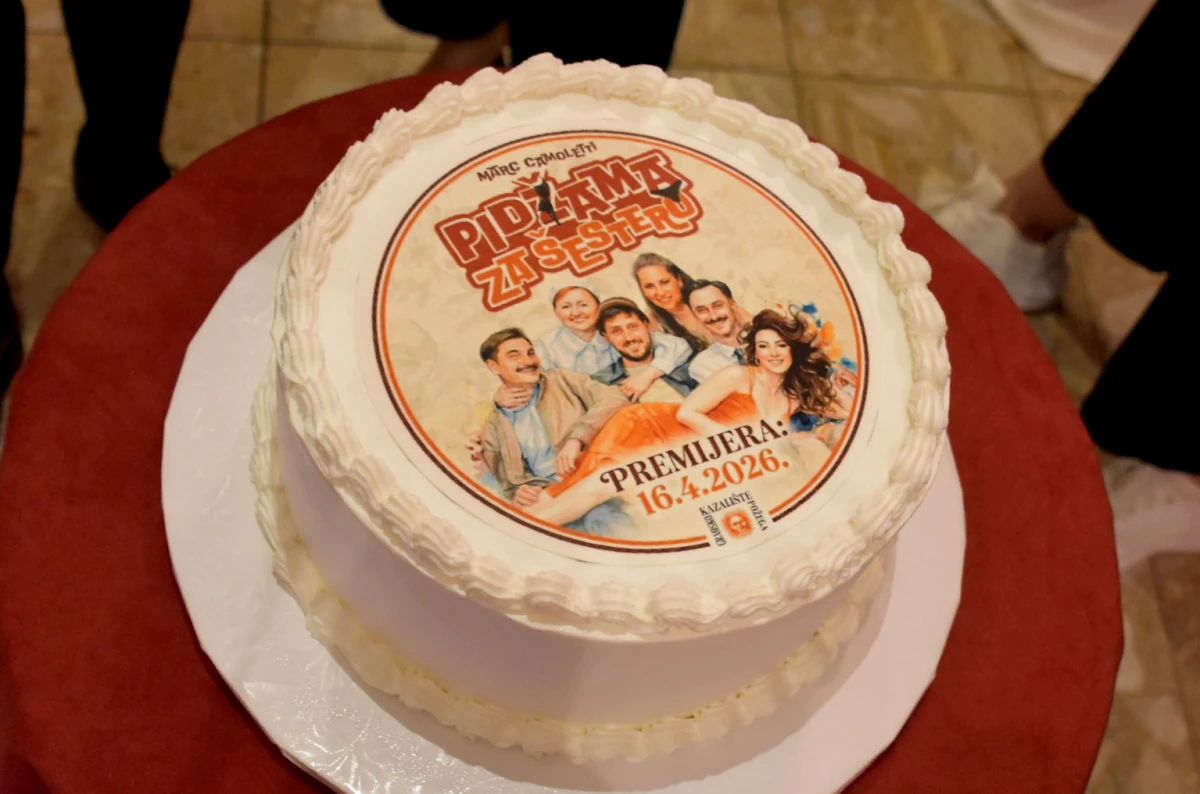 Hit komedija „Pidžama za šestero“ oduševila publiku u Požegi