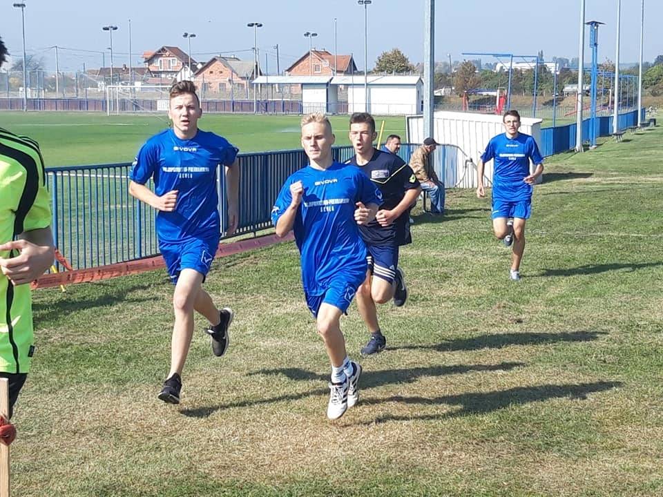 U Vidovcima održan kros učenika osnovnih i srednjih škola Požeško - slavonske županije