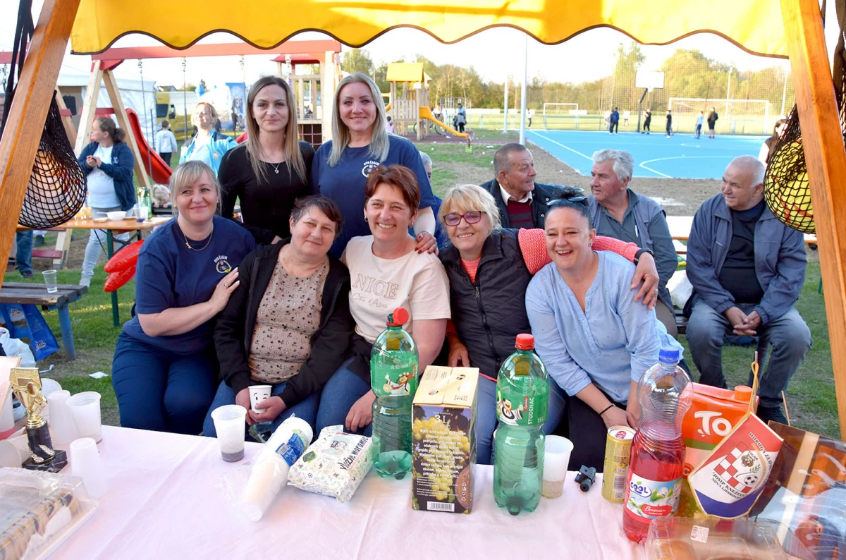 Čaglin slavio svoj dan uz pjesmu, gulaš i zajedništvo