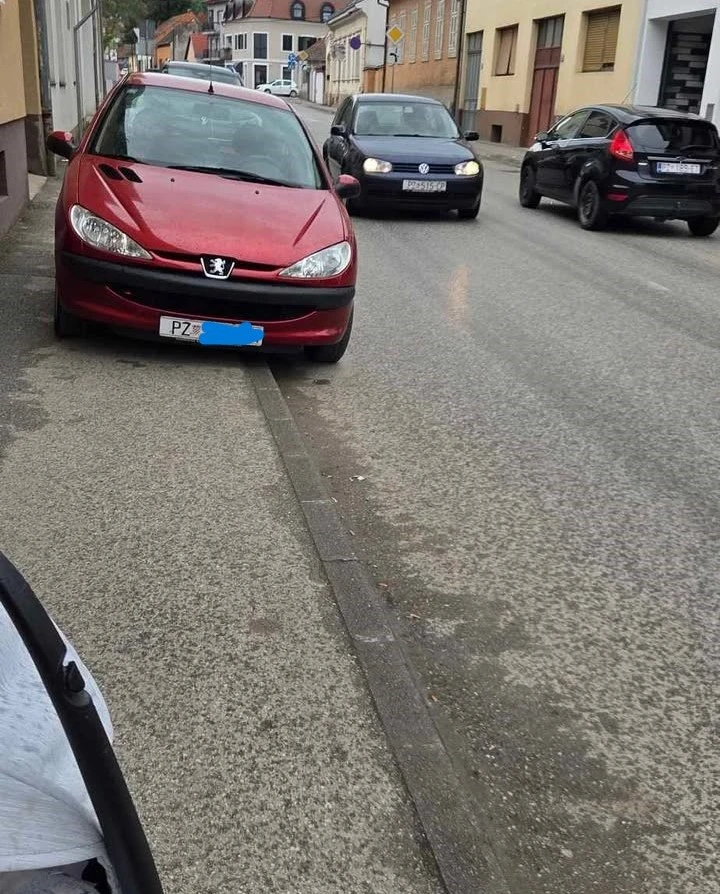 Majka ogorčena: “Kuda da prođem s djetetom?”