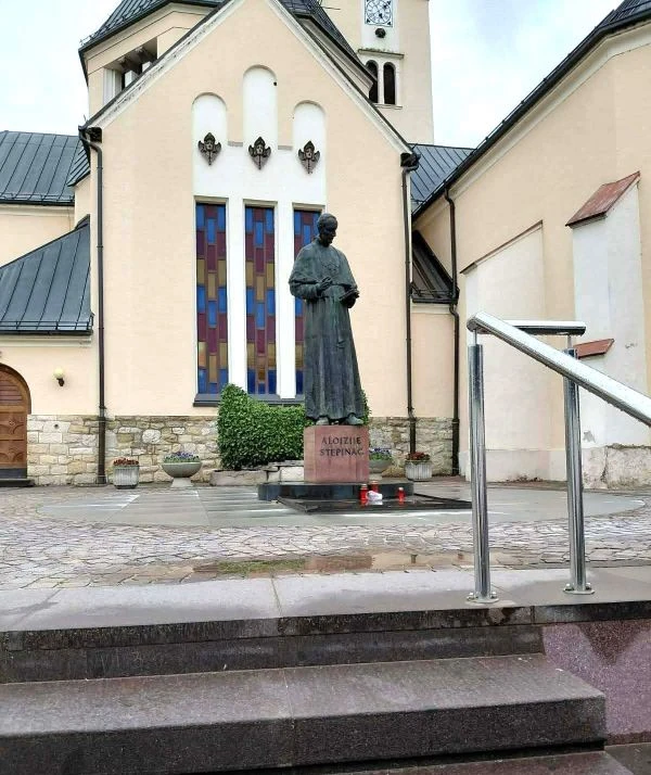 MATICA UMIROVLJENIKA GRADA PLETERNICE: Zanimljiv jednodnevni izlet u Slunj, Karlovac i Krašić