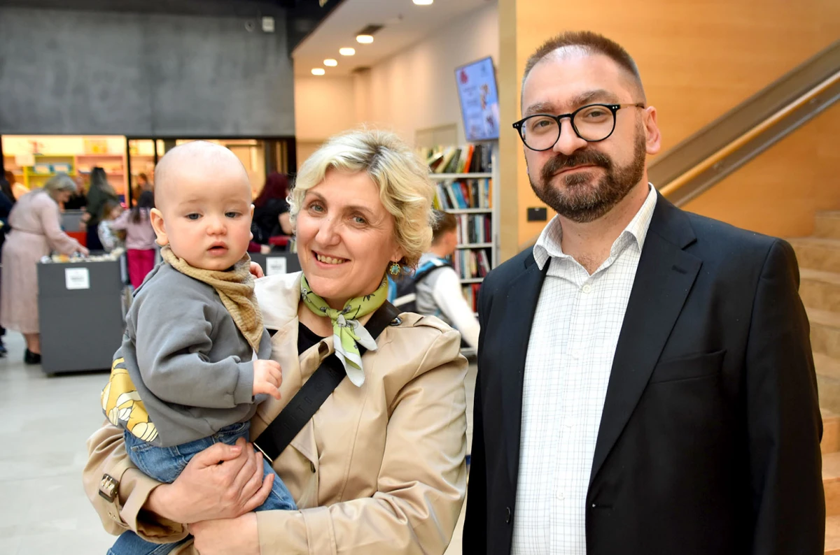 Poezija, glazba i izložbe: Noć knjige u Požegi privukla velik interes građana