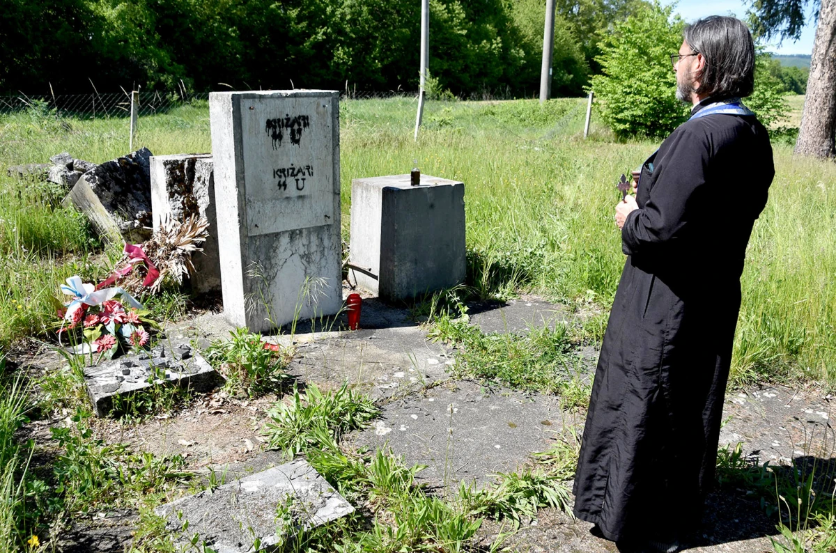 Vandalizam u Sloboštini: Oskvrnjen spomenik žrtvama fašističkog terora