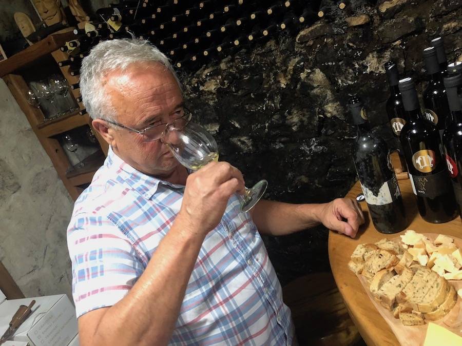 Branko Mihalj definitivno spada među četiri najbolja vinara u Kutjevu