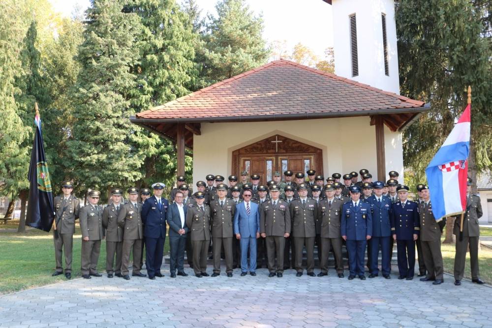 Obilježena 26. obljetnica osnutka Dočasničke škole ʺDamir Tomljanović Gavranʺ u Požegi