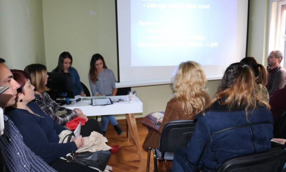 S radom započeo Klub mladih