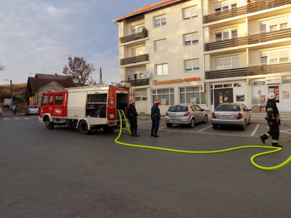 37 vatrogasaca s područja Kutjeva održalo združenu vatrogasnu vježbu