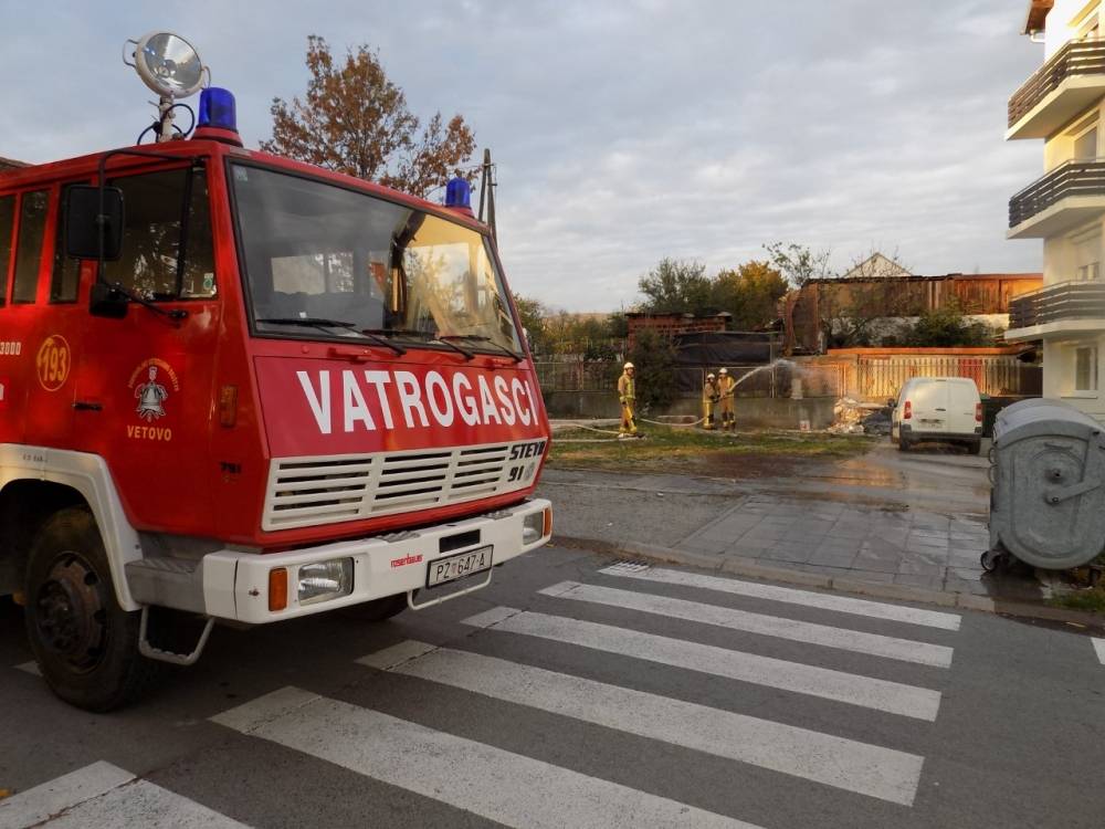 37 vatrogasaca s područja Kutjeva održalo združenu vatrogasnu vježbu