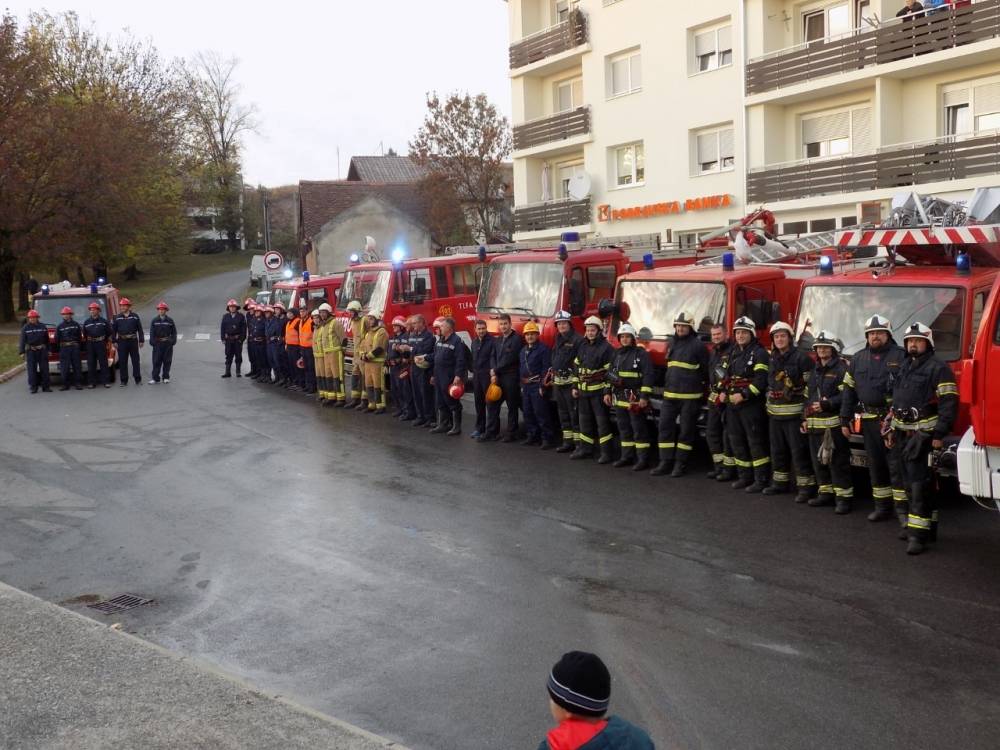 37 vatrogasaca s područja Kutjeva održalo združenu vatrogasnu vježbu