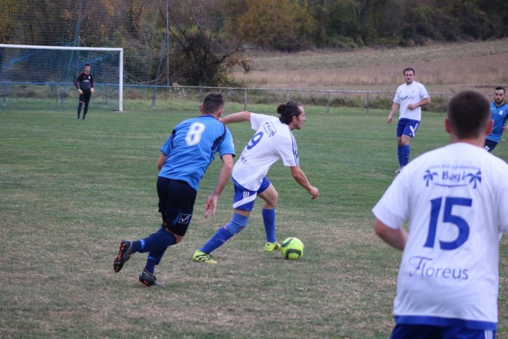 Nogometni derbi NK ʺCroatiaʺ Mihaljevci i NK ʺMladostʺ Pavlovci 2:1