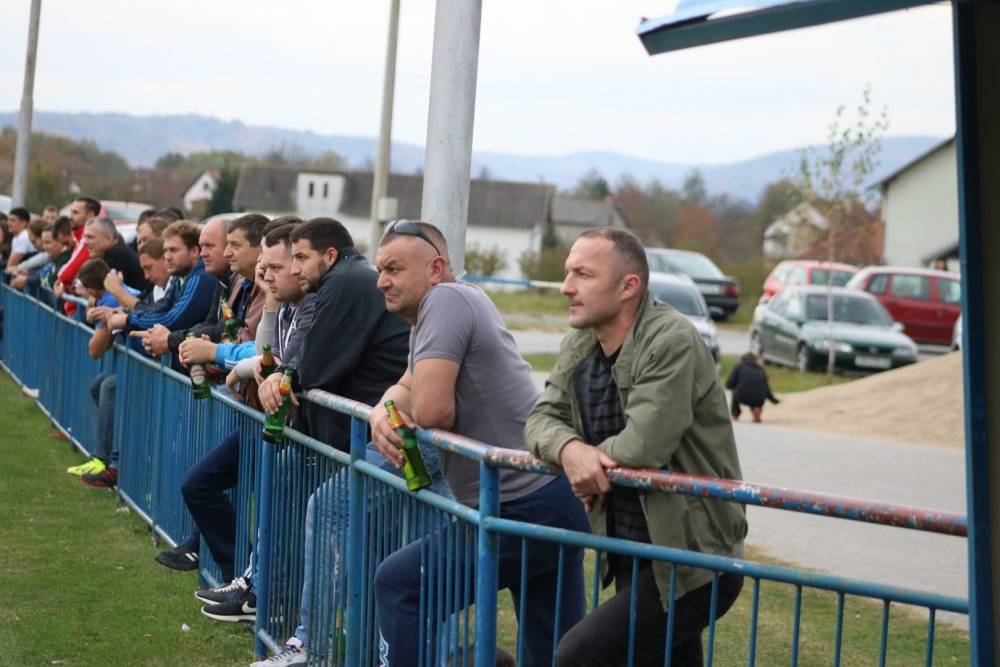 Nogometni derbi NK ʺCroatiaʺ Mihaljevci i NK ʺMladostʺ Pavlovci 2:1