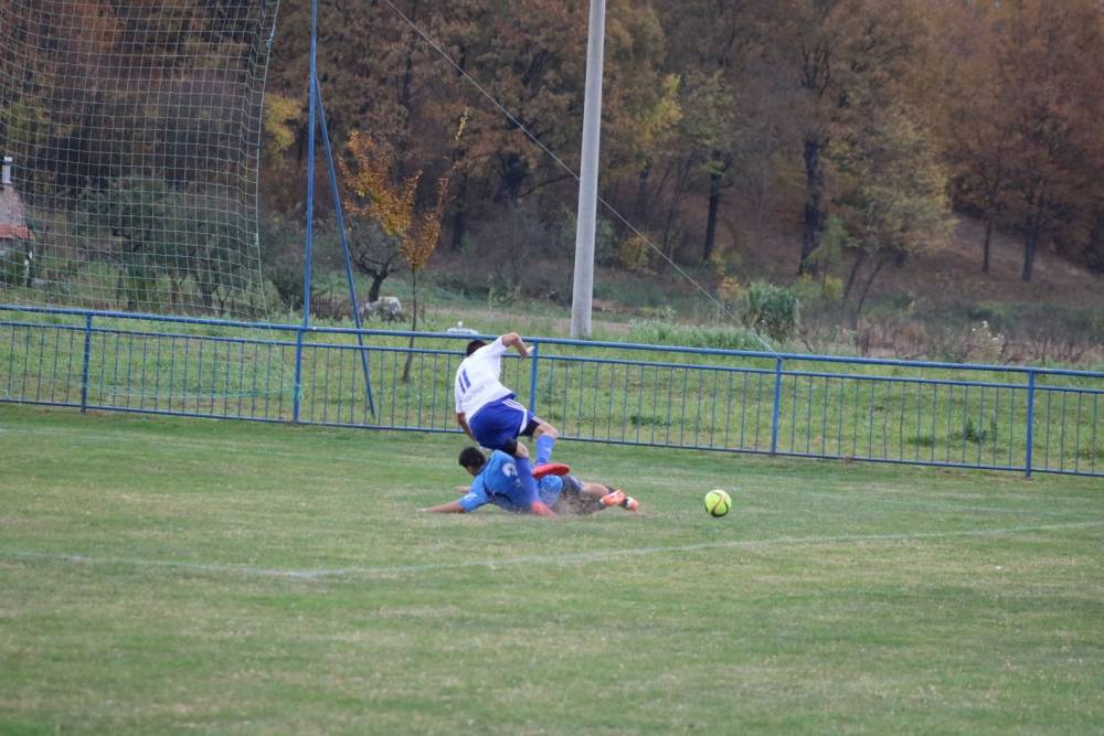 Nogometni derbi NK ʺCroatiaʺ Mihaljevci i NK ʺMladostʺ Pavlovci 2:1