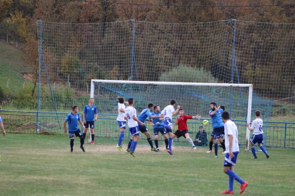 Nogometni derbi NK ʺCroatiaʺ Mihaljevci i NK ʺMladostʺ Pavlovci 2:1