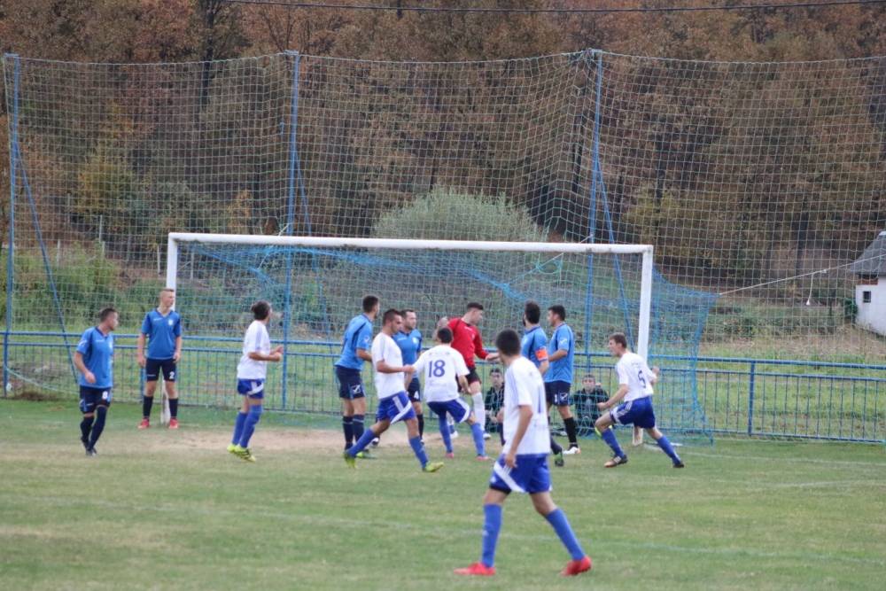 Nogometni derbi NK ʺCroatiaʺ Mihaljevci i NK ʺMladostʺ Pavlovci 2:1