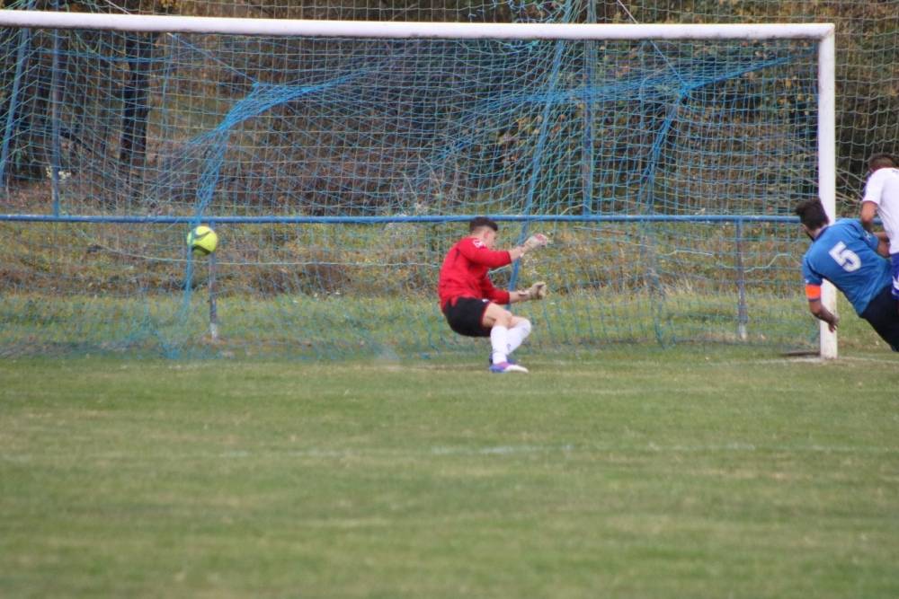 Nogometni derbi NK ʺCroatiaʺ Mihaljevci i NK ʺMladostʺ Pavlovci 2:1