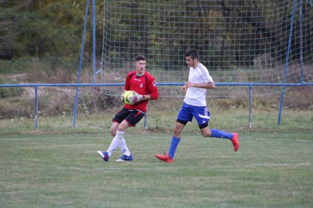 Nogometni derbi NK ʺCroatiaʺ Mihaljevci i NK ʺMladostʺ Pavlovci 2:1