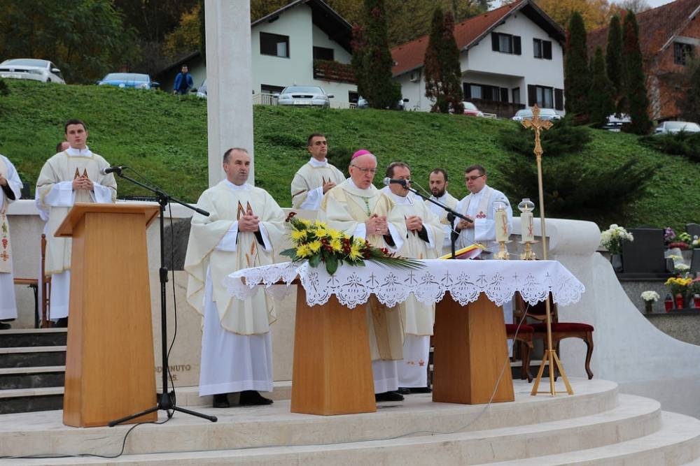 Svetkovina Svih Svetih u Požegi